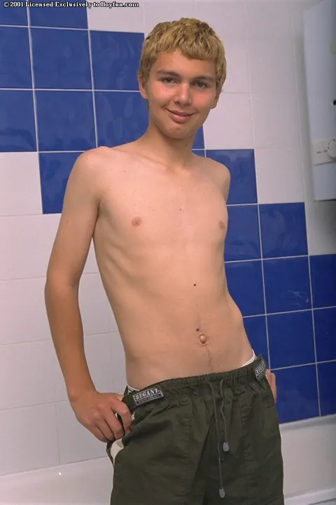 Thick Guy Displays His Big Ass and Masturbates in the Bathroom – photo 2 of 21