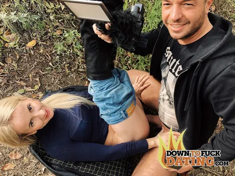 Mia Moore: Hungarian MILF Gets Fucked Outdoors in Jeans and Boots – photo 8 of 20