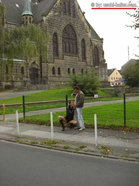 German Woman in Leather and Boots Fucks on Public Footpath – photo 5 of 16