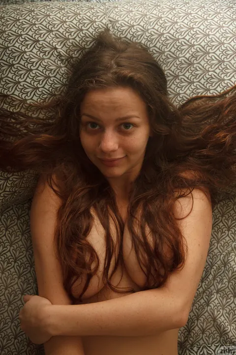 Avri Norwood: Curly Brunette with Big Tits Spreads Her Hairy Pussy – photo 3 of 11
