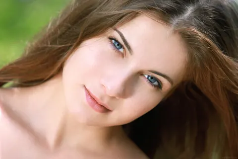 Marta E: Tall Ukrainian Brunette Strips Out of Her Dress Outdoors – photo 10 of 21