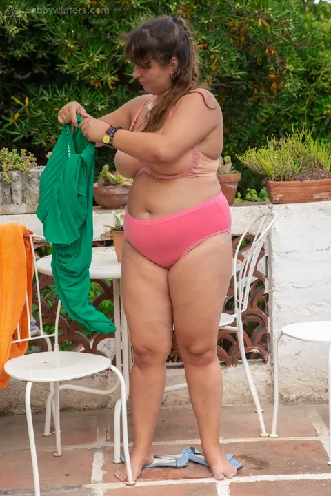 Australian BBW with Big Tits Flashes Outdoors in Panties – photo 13 of 20