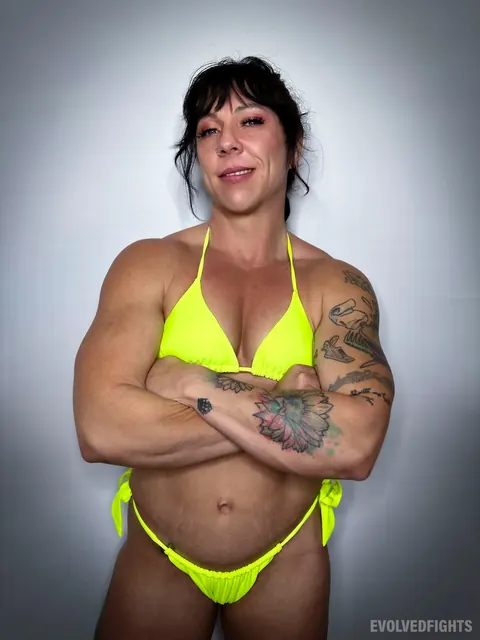 Athletic Short-Haired Woman in a Bikini Dominates and Gets Creampied – photo 1 of 21