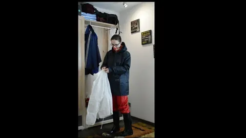 Woman in Latex and Boots Does Self Bondage in Glasses – photo 6 of 16