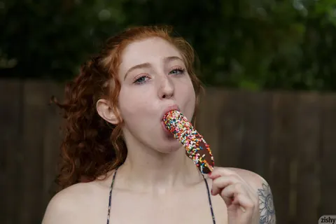 Corsen Gilroy: Petite Curly Redhead Strips Out of Her Panties in Public – photo 10 of 13