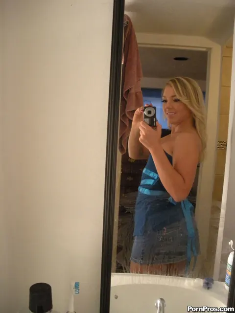 Ally Kay: Blonde with Small Natural Tits Fingers Her Pussy – photo 1 of 18