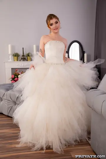 Rebeca Fox – Russian Redhead Bride Takes Anal Gangbang and a Facial
