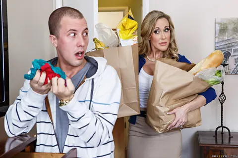 Brandi Love: Blonde MILF with Big Tits Rides and Pulls Panties Aside to Spread – photo 2 of 21