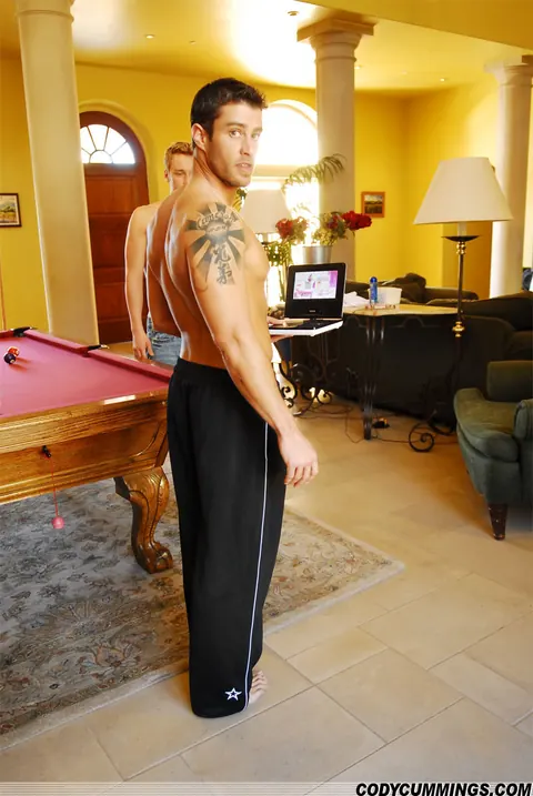 Slim Athletic Man Fingers His Ass and Strokes to Cumshot – photo 3 of 21