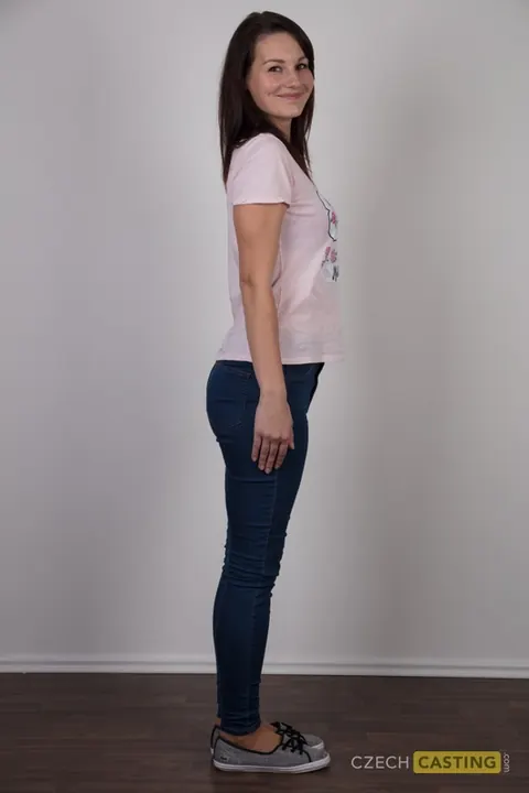 Czech Woman Strips Out of Her Lingerie and Jeans – photo 3 of 17
