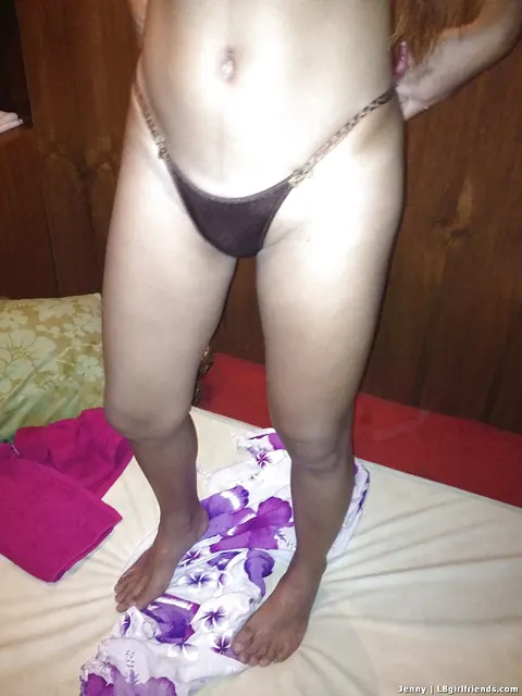Asian Trans Woman Poses Nude in Self-Shot Photos – photo 16 of 16