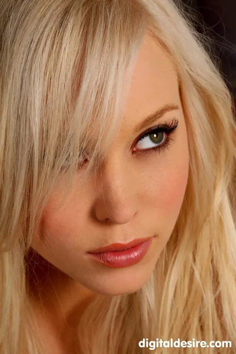 Brea Bennett: Blonde with Small Natural Tits and Tattoo Strips Nude – photo 11 of 21