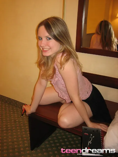 Kitty Kim: Redhead Undresses and Fingers Her Pussy – photo 3 of 15