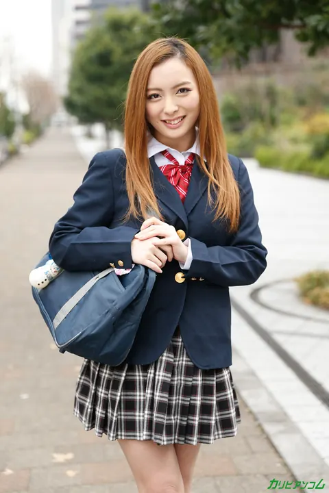 Kanna Sakuno: Japanese Redhead Gets Fucked Deep at the Spa – photo 2 of 19