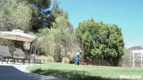 Reagan Foxx & Rico Hernandez: Tall Pale MILF with Big Tits Fucks Outdoors – photo 2 of 21