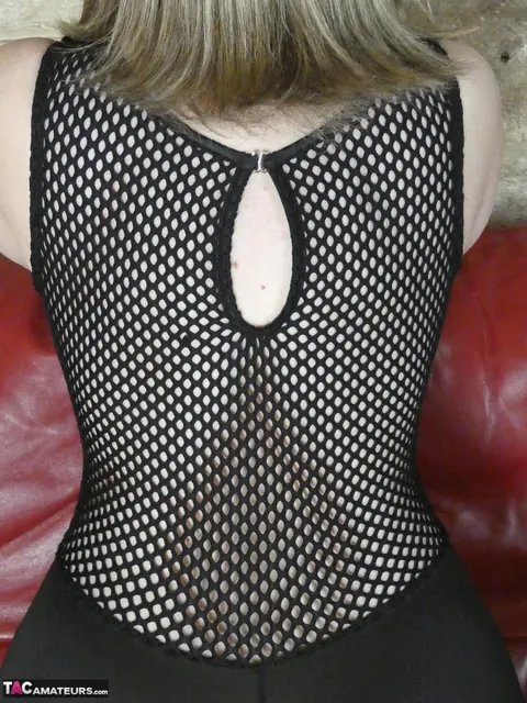 Posh Sophia: Blonde British MILF in Latex Boots Shows Her Big Natural Tits – photo 12 of 20