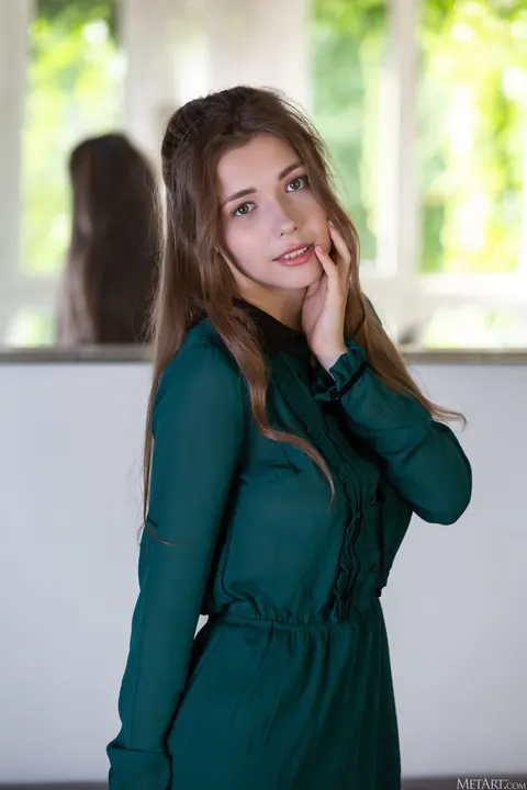 Mila Azul: Skinny Ukrainian Babe Shows Her Natural Tits and Shaved Pussy – photo 1 of 21
