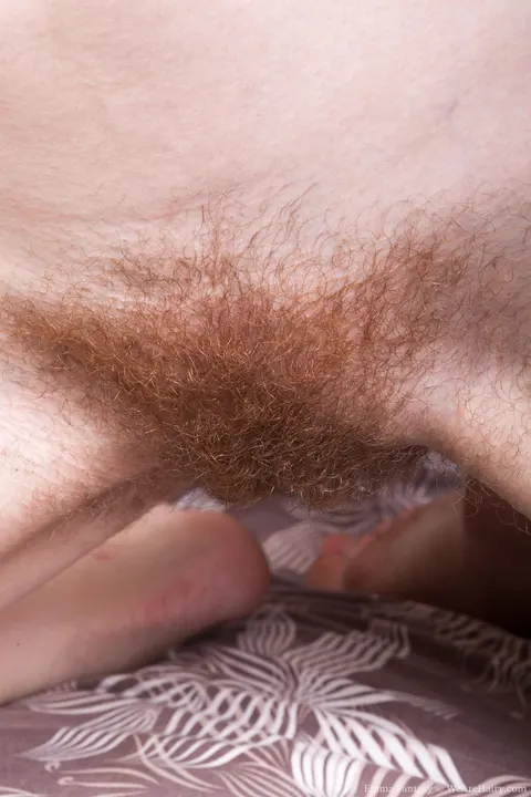 Emma Fantasy: Tall Russian Redhead Spreads Her Hairy Pussy – photo 20 of 21