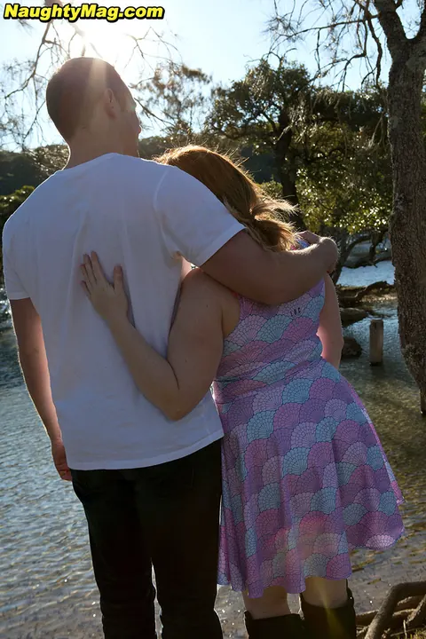 Curvy Redhead MILF Gives a Blowjob and Titjob Outdoors – photo 4 of 16