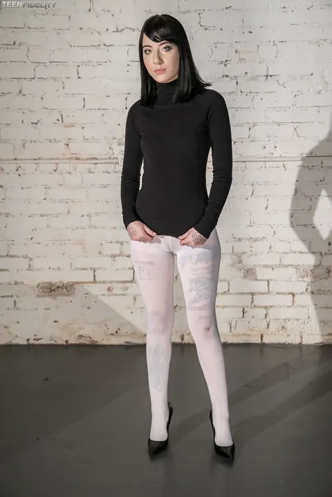 Charlotte Sartre: Petite Brunette Shows Off Her White Pantyhose – photo 4 of 19