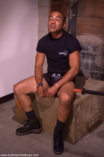 Mature Stud Takes a Dildo and Gets Fucked Anally