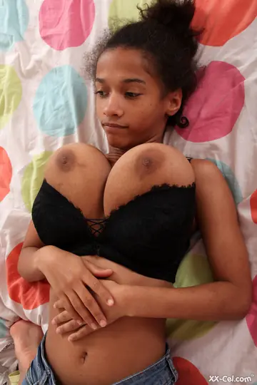 Addison Lorie – Slim Ebony Babe with Big Natural Tits Strips Out of Her Shorts