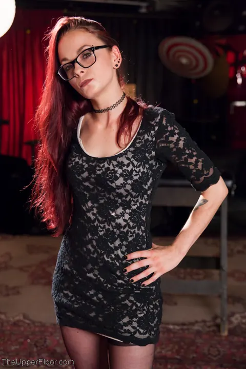 Aiden Starr: Blonde, Brunette and Redhead in Stockings Take Anal and Fisting – photo 19 of 20