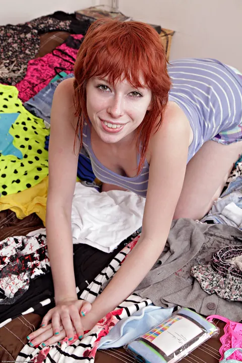 Zoey Nixon: Petite Redhead with Big Natural Tits Strips and Spreads Her Pussy – photo 2 of 20