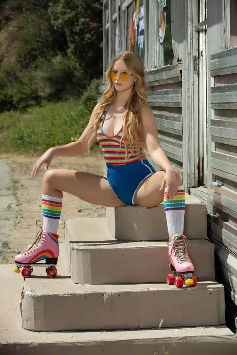 Destiny Rose: Thick Blonde MILF Poses in Shorts and Rainbow Socks – photo 1 of 12