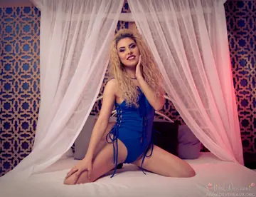 Aisha Devereaux – Curly Blonde PAWG Models Blue Lingerie Bodysuit and Heels