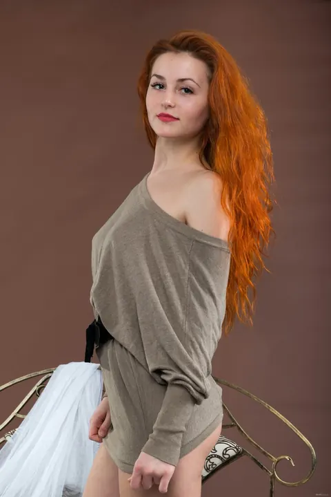 Sascha Aleksander: Tall Redhead Strips Out of Her Skirt and Spreads – photo 3 of 21