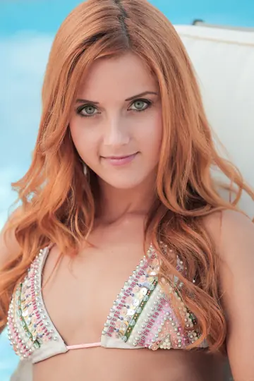Roberta Berti – Russian Redhead Poses Nude and Shows Her Body