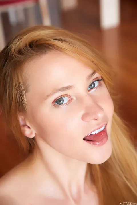 Ivi Rein: Tall Russian Blonde in High Heels and Socks Poses Nude – photo 15 of 21