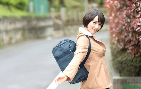 Mari Haneda: Petite Japanese Brunette Sucks Cock and Facesits Outdoors – photo 12 of 20
