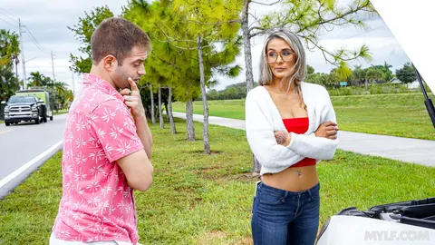 Mandy Rhea: Blonde MILF in Jeans Kisses Her Man Outdoors Before Sex – photo 9 of 20