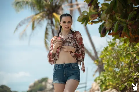 Jana Bubu: Brunette with Pigtails Shows Her Big Natural Tits on the Beach – photo 2 of 20