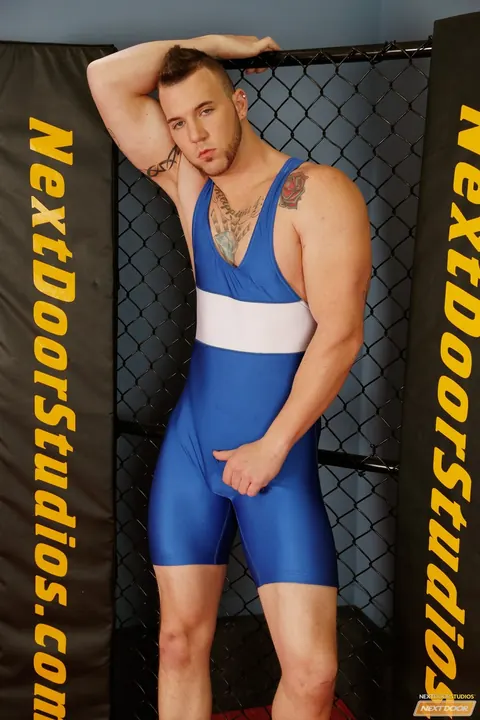 Two Hairy Athletic Men Suck Each Other in a 69 – photo 6 of 21