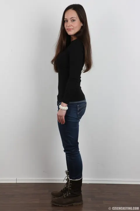 European Brunette with Big Tits Strips Out of Her Jeans – photo 3 of 20