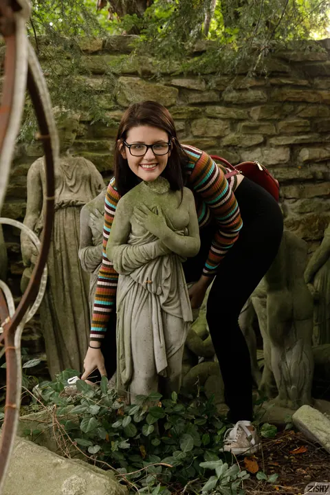 Michele James: Tall Brunette with Big Natural Tits and Glasses Poses Outdoors – photo 1 of 12