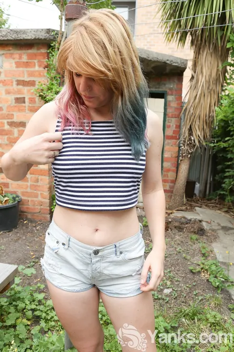 Ophelia Rose: Busty Pale Woman Exposes Her Clit in the Garden – photo 1 of 17