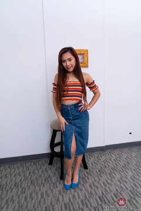 Elle Voneva: Petite Asian Redhead Bares All and Spreads Wide – photo 2 of 21