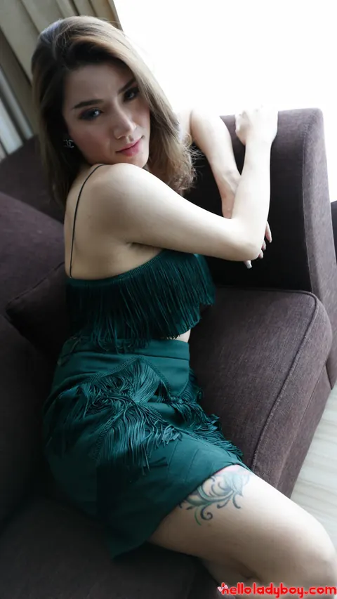 Trans Woman Poses Nude in High Heels – photo 7 of 20