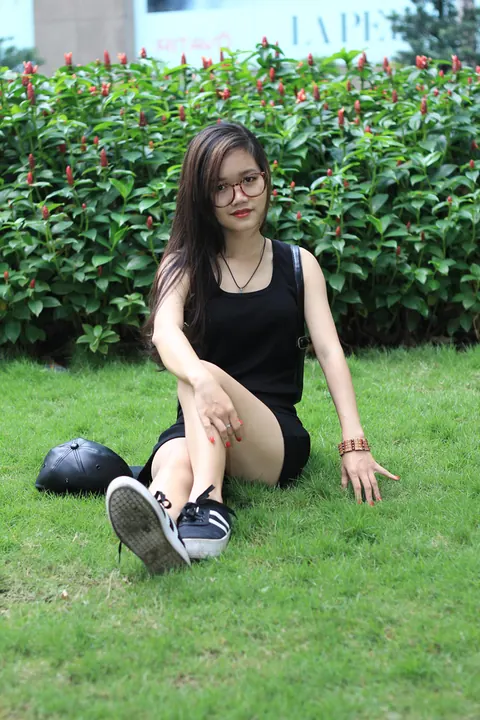 Petite Asian Brunette Flashes Her Body in a Dress Outdoors – photo 11 of 20