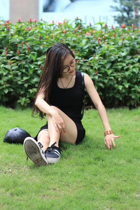 Petite Asian Brunette Flashes Her Body in a Dress Outdoors – photo 12 of 20