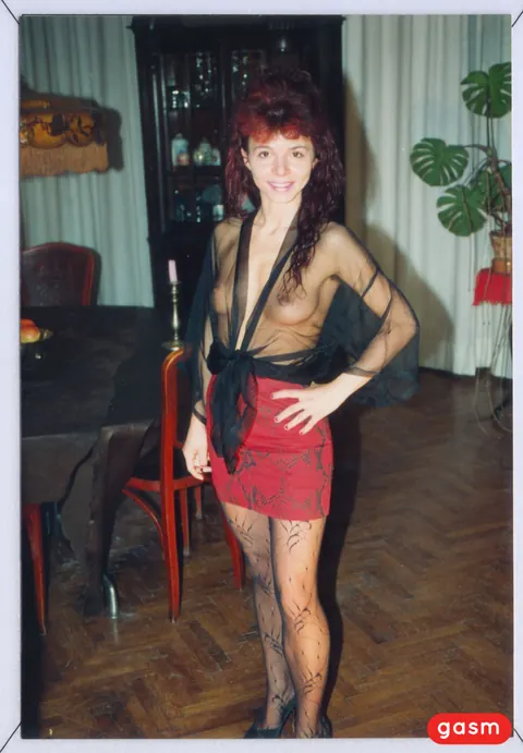 Slim Redhead MILF Gives a Blowjob and Fucks on the Table – photo 21 of 21