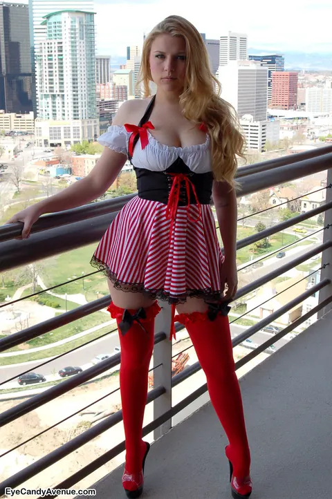 Blonde Cosplay Model Strips Out of Her Costume Outdoors – photo 4 of 16