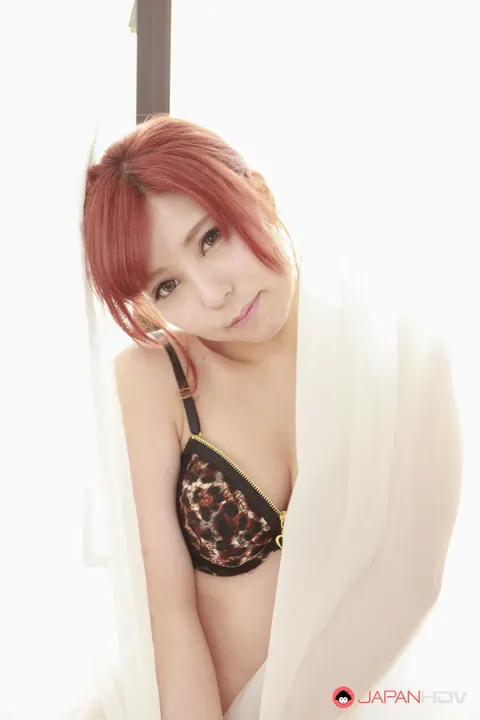 Saya Fujiwara: Japanese Redhead Eases Straps Off and Slips Out of Her Lingerie – photo 5 of 15
