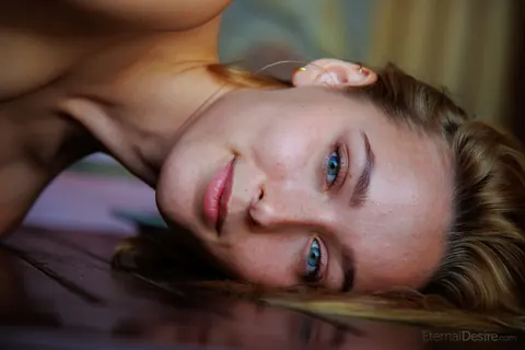 Kelly Collins: Blonde with Natural Tits Climbs onto the Table and Spreads – photo 16 of 16