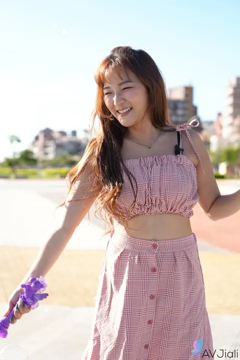 Chinese Babe in a Bikini Gets Fucked on the Beach – photo 1 of 21
