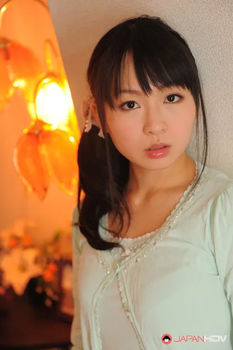 Nozomi Oshima: Slim Japanese MILF Poses in Her Printed Skirt – photo 1 of 15